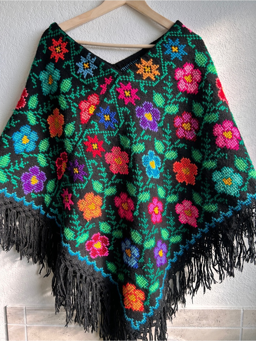 Black Floral Fringe quechquemitl Mexico Poncho Puebla